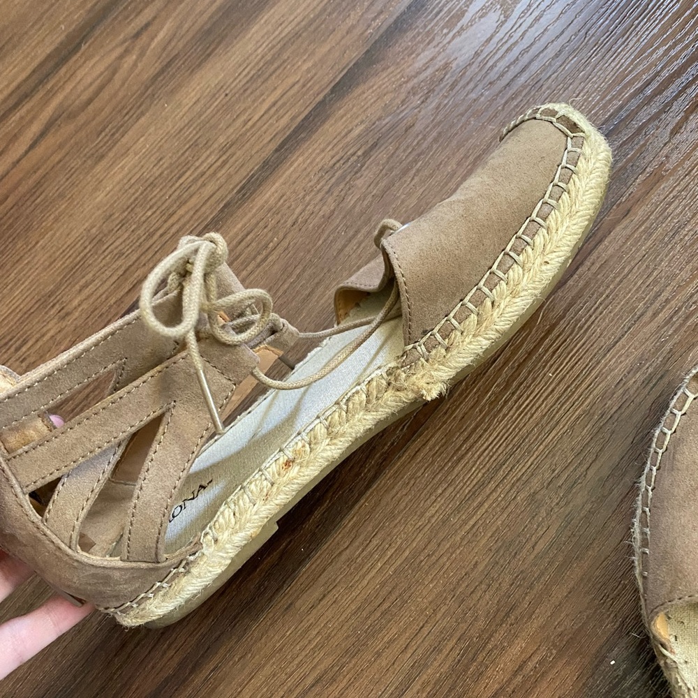 Merona Espadrilles ✨ - Picture 2 of 3